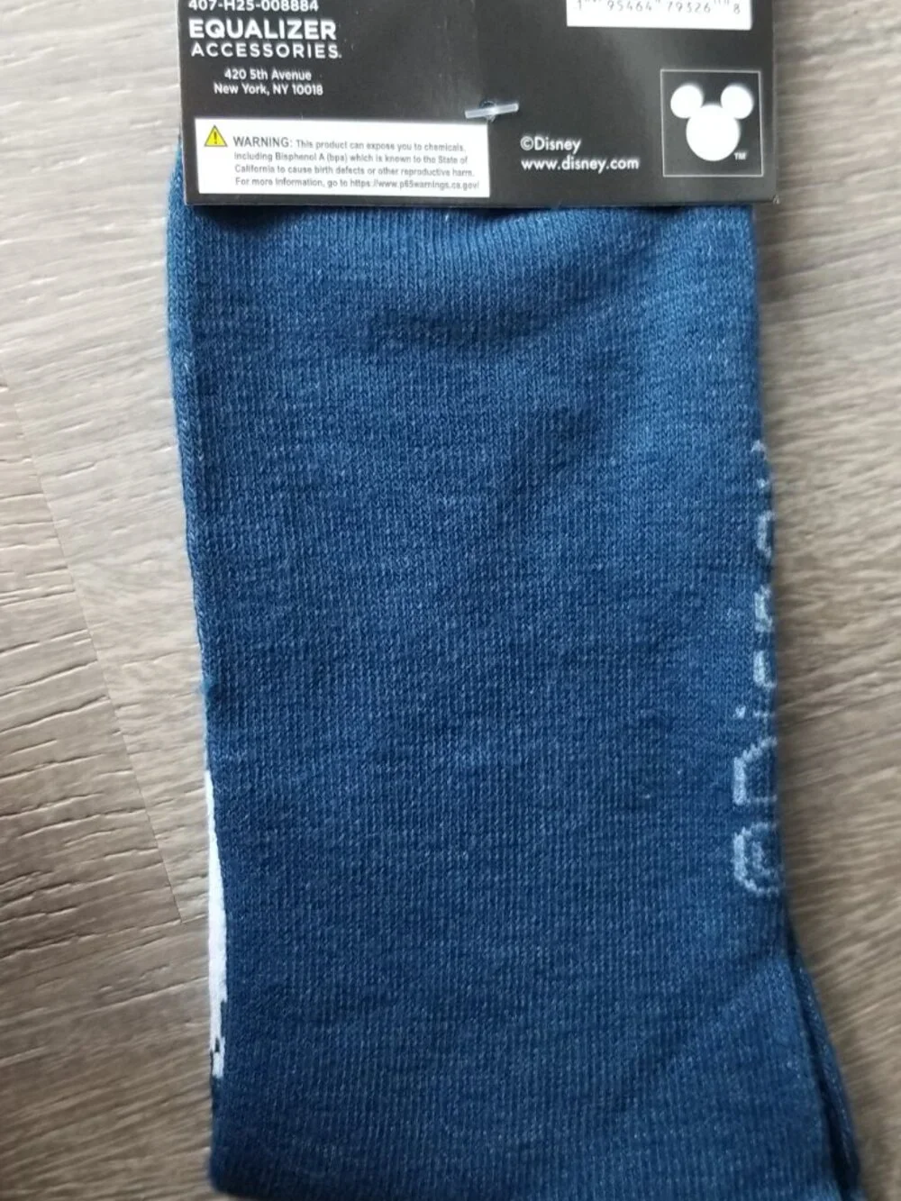 Disney Winnie the Pooh/Eeyore 2-Pair Adult Novelty Crew Socks